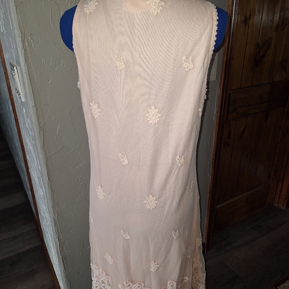 A'REVE DRESS - Picture 4 of 5